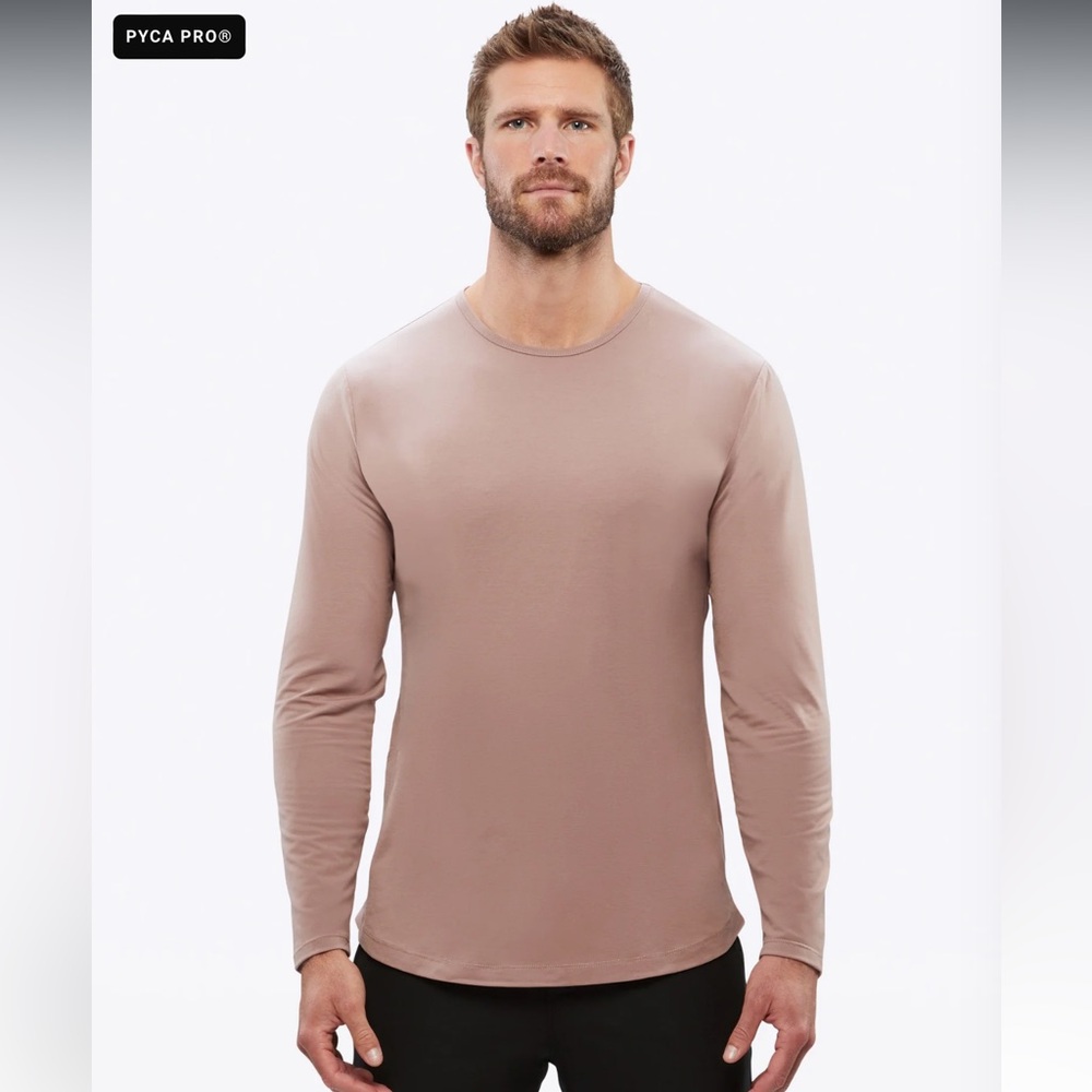 Cuts Clothing Men's Curve Hem Long Sleeve Elongated T-Shirt Med Mountain Mist